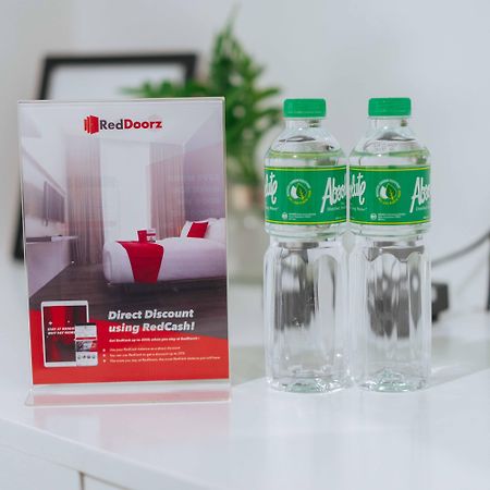 RedDoorz Plus @ Roxas Street Davao Zewnętrze zdjęcie