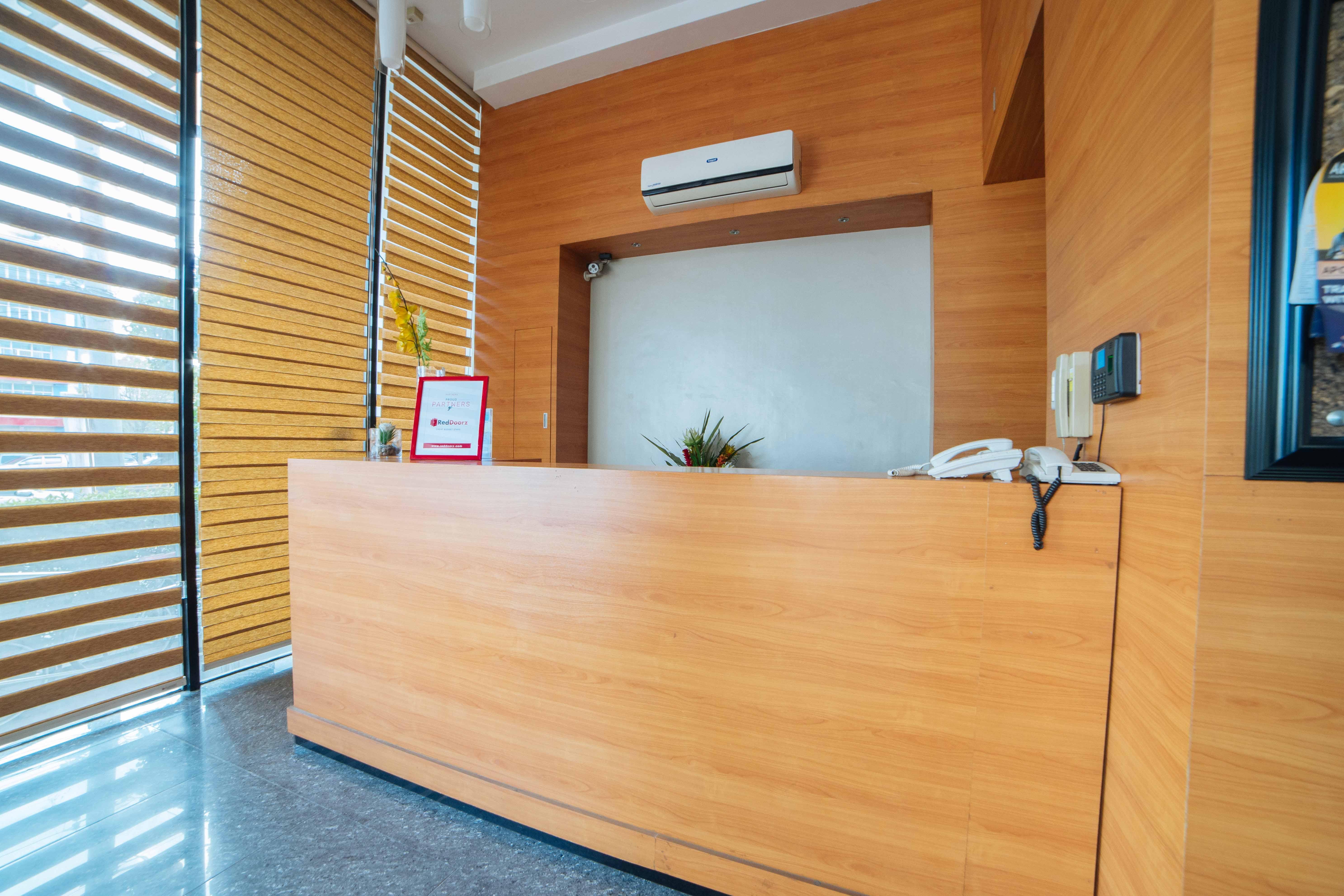 RedDoorz Plus @ Roxas Street Davao Zewnętrze zdjęcie