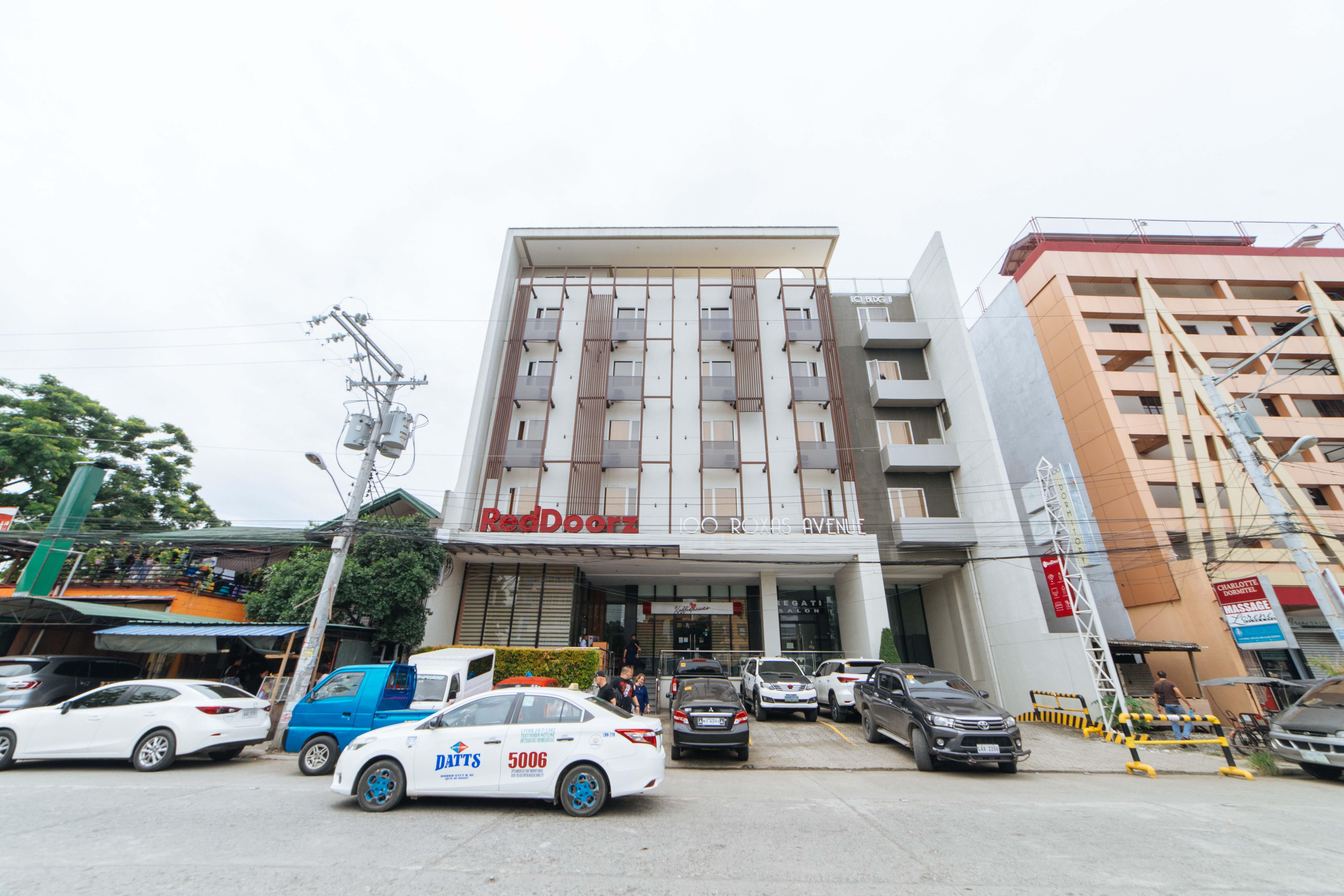 RedDoorz Plus @ Roxas Street Davao Zewnętrze zdjęcie