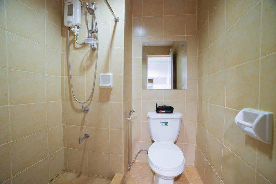 RedDoorz Plus @ Roxas Street Davao Zewnętrze zdjęcie